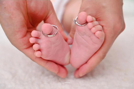 开封宝宝打喷嚏发烧 开封宝宝打喷嚏发烧